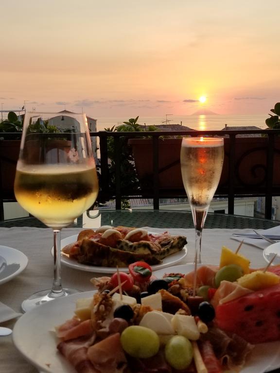Bed and Breakfast Residenza Il Barone Tropea Zewnętrze zdjęcie
